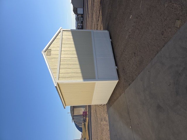 Side Utility - 10x10