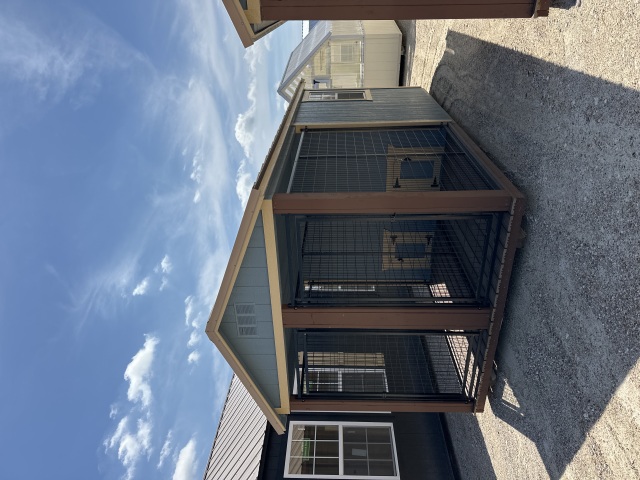 Dog Kennel - 8x16