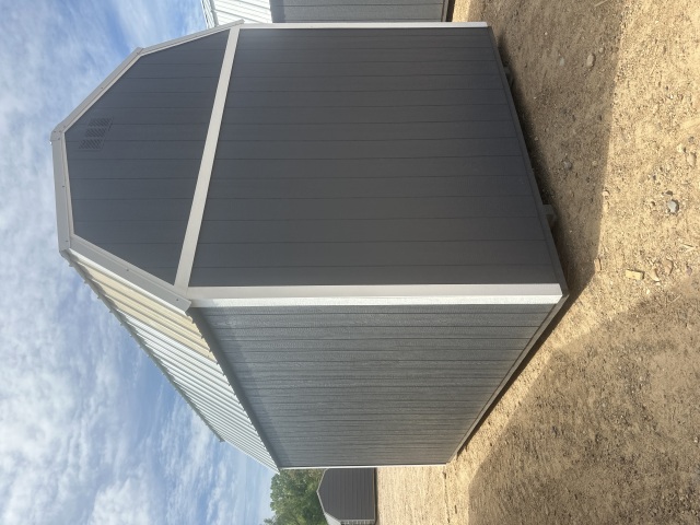 Lofted Barn - 10x16