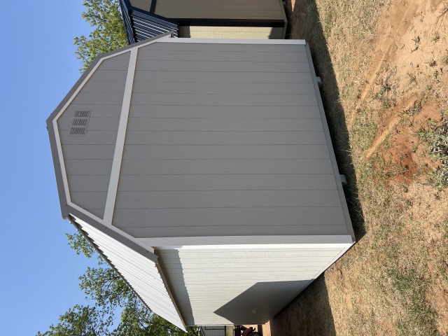 Lofted Barn - 10x20