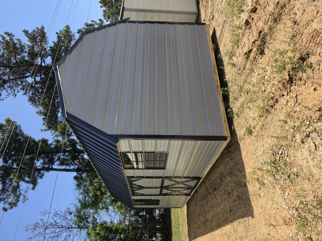 Side Lofted Barn - 10x20