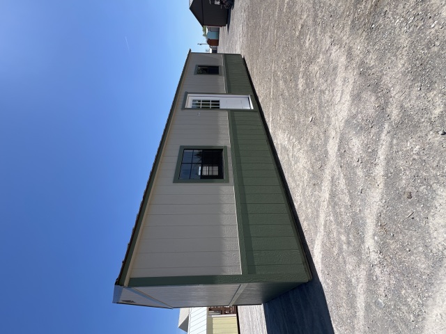 Side Utility - 12x32