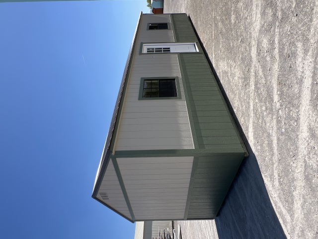Side Utility - 12x32