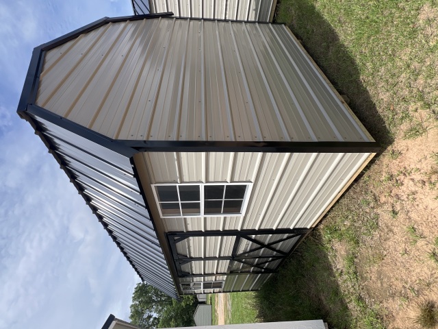 Side Lofted Barn - 10x16
