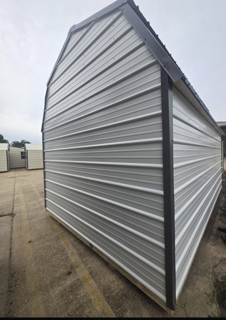 Side Lofted Barn - 10x16