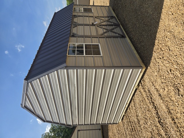Side Lofted Barn - 10x16