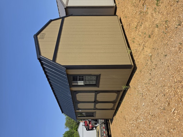 Side Lofted Barn - 10x16