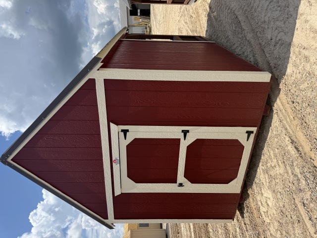 Playhouse (Hideout) - 8x12