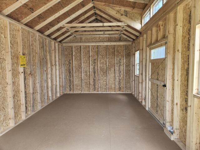 Utility Xtra Height - 12x20