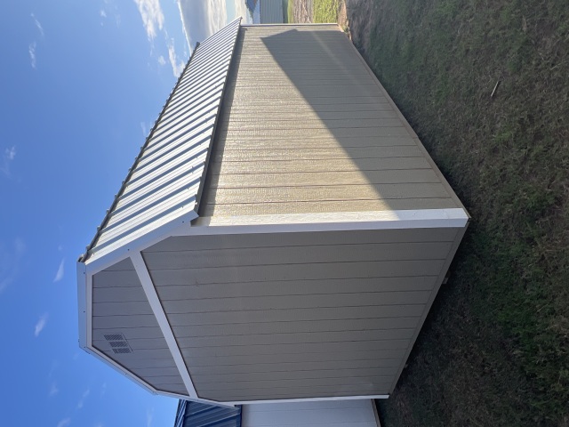 Side Lofted Barn - 10x20