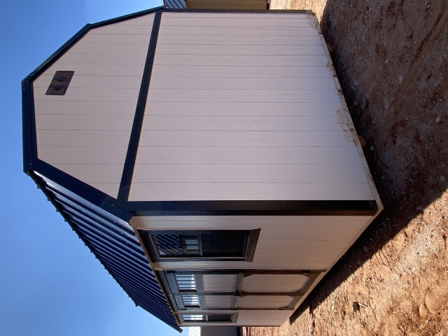 Side Lofted Barn - 10x16