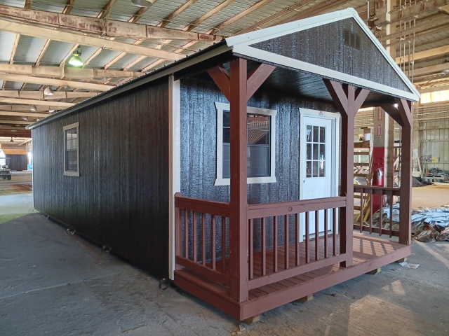 Cabin - 12x32