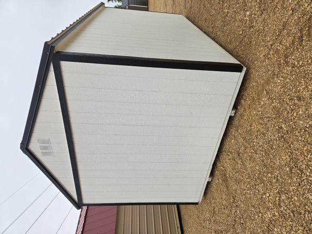 Utility Xtra Height - 10x16