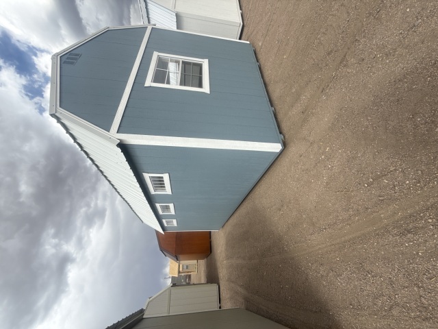 Side Lofted Barn - 12x20