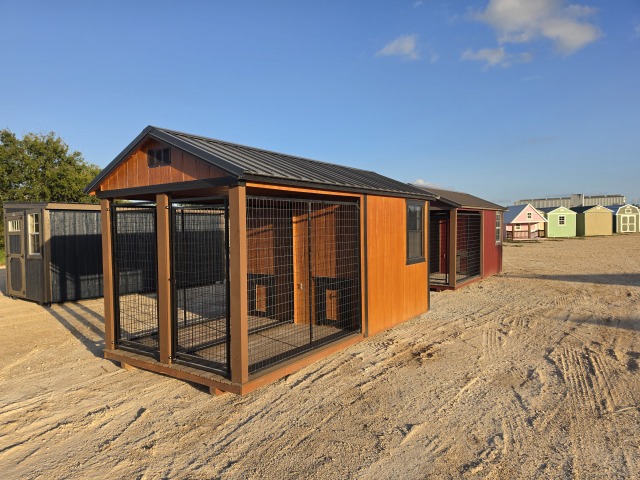 Dog Kennel - 8x16