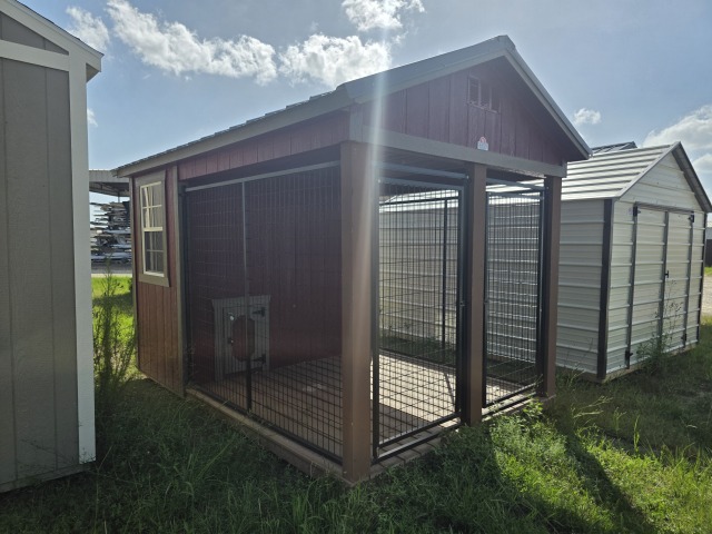 Dog Kennel - 8x12