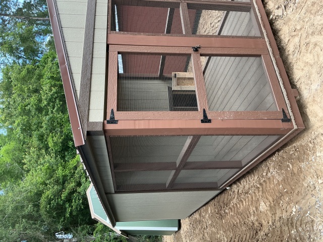 Chicken Coop - 8x20