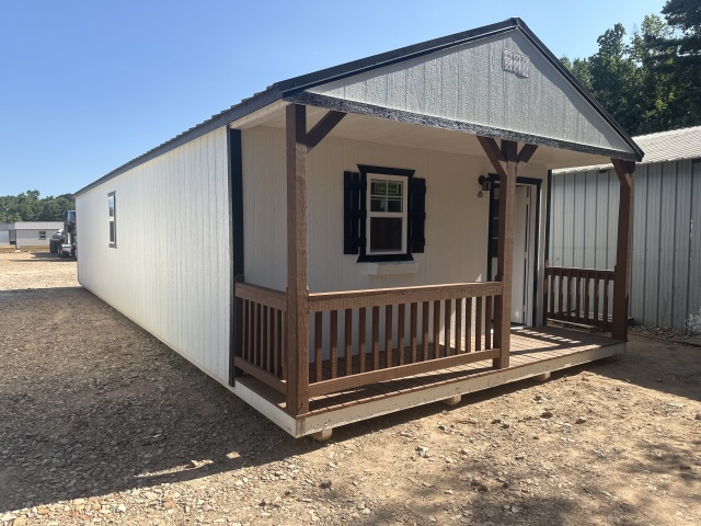 Cabin - 16x44