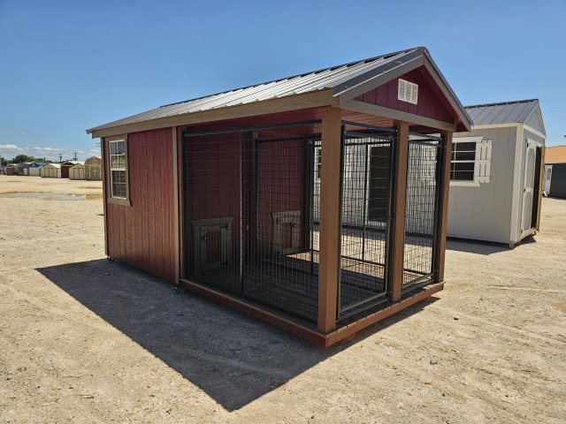Dog Kennel - 8x16