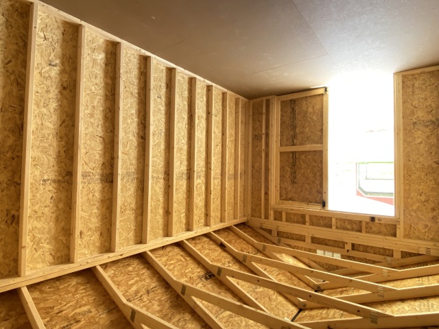 Utility Xtra Height - 10x16