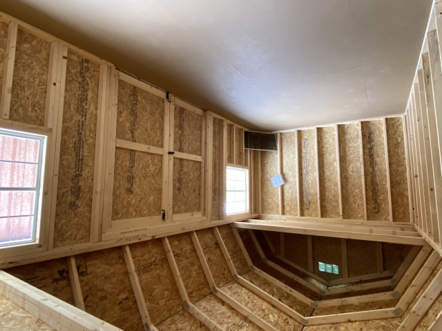 Side Lofted Barn - 10x20