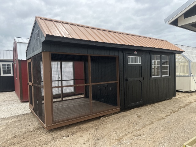 Chicken Coop - 8x20