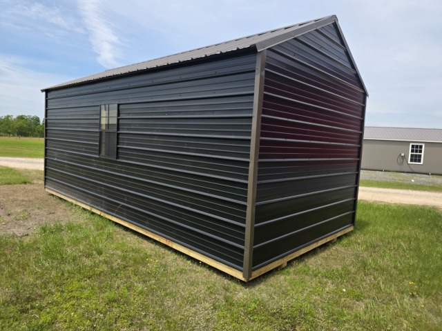 Utility Xtra Height - 10x20