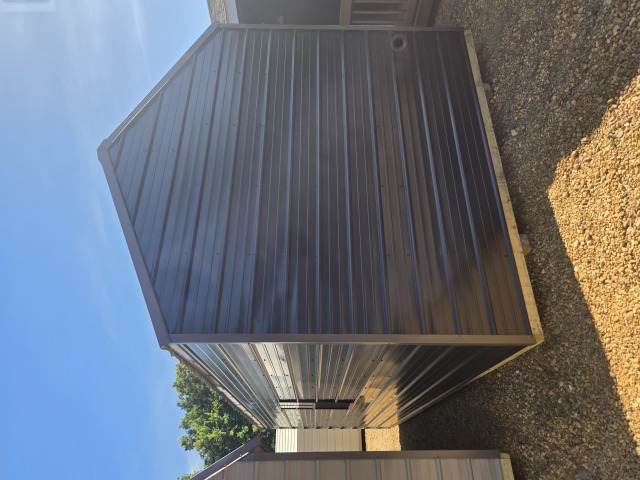 Utility Xtra Height - 10x20