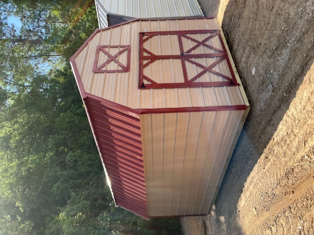 Lofted Barn - 10x16