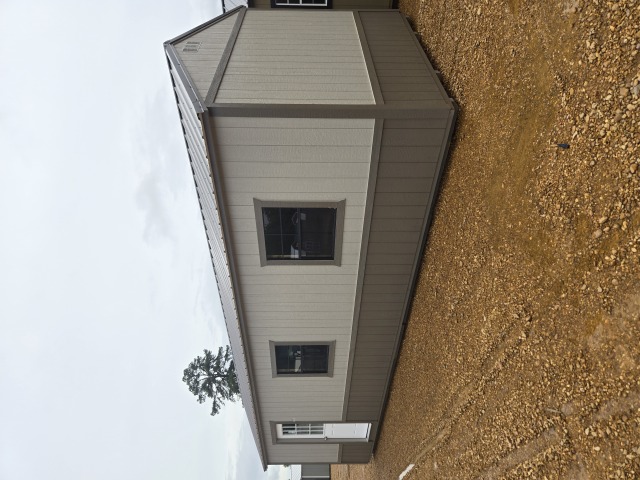 Utility Xtra Height - 12x30