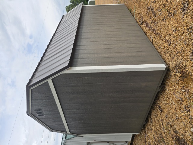 Lofted Barn - 10x16