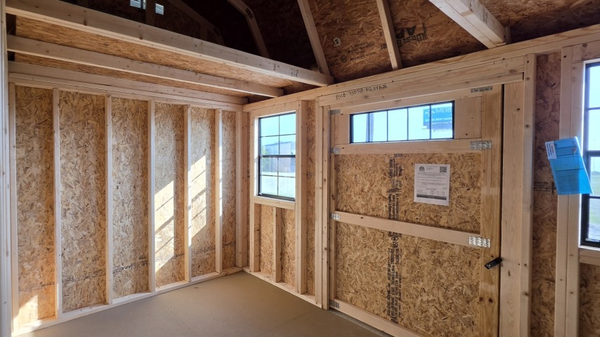 Side Lofted Barn - 8x12