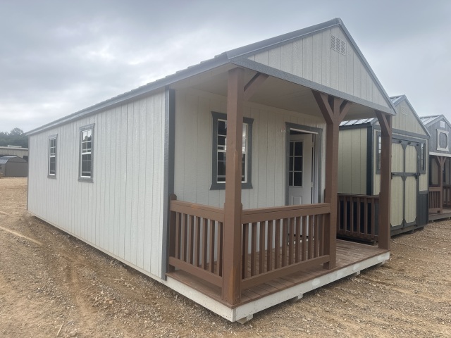 Cabin - 12x32