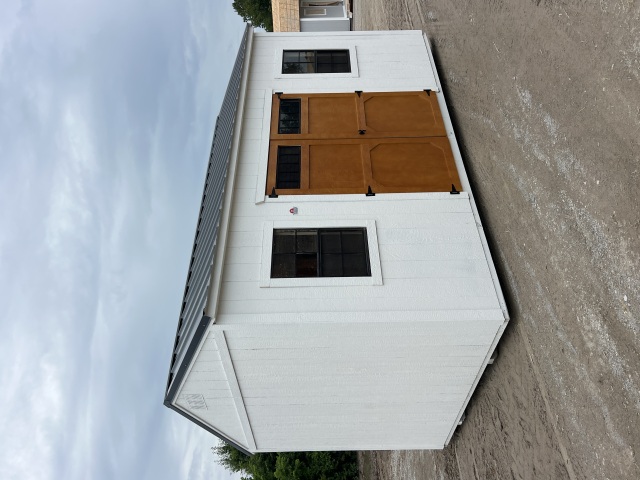 Side Utility - 10x16