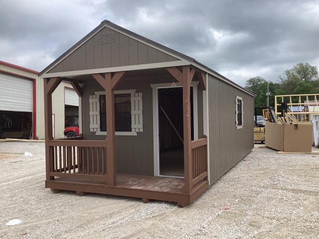 Cabin - 12x32