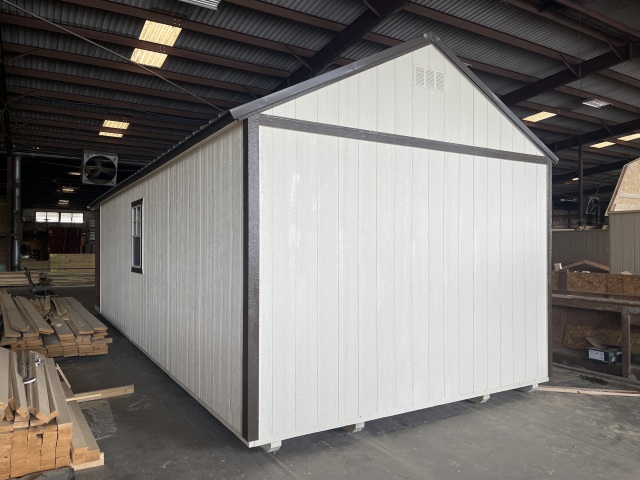 Cabin - 12x32