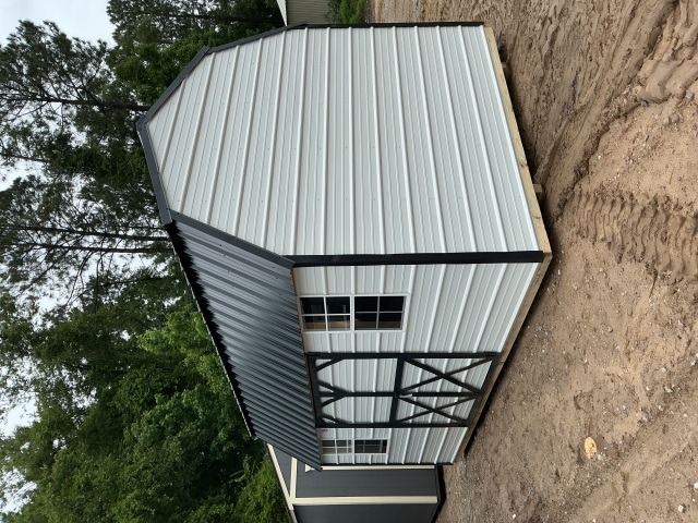 Side Lofted Barn - 10x16