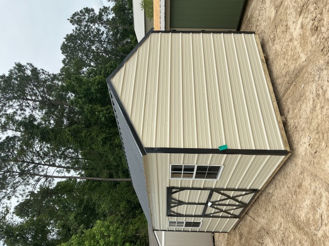 Side Utility - 10x16