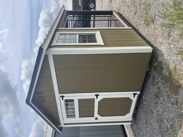 Dog Kennel - 8x12
