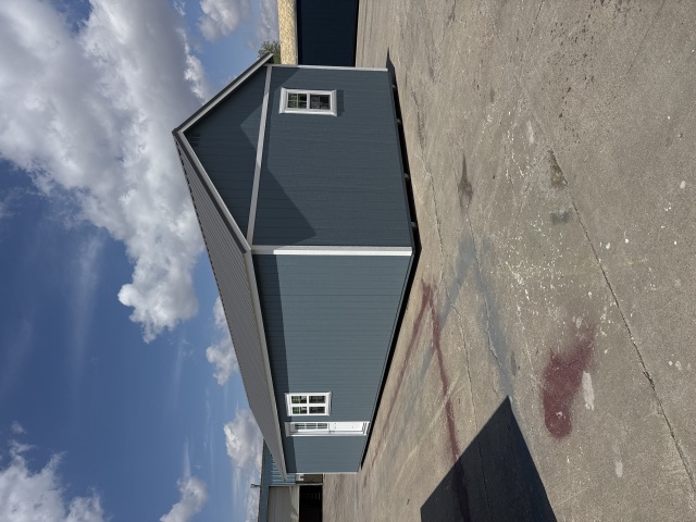 Side Utility - 16x40