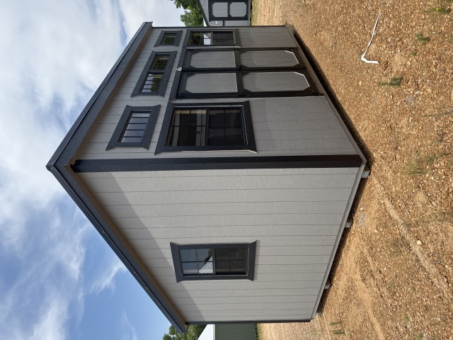 Side Utility - 12x16