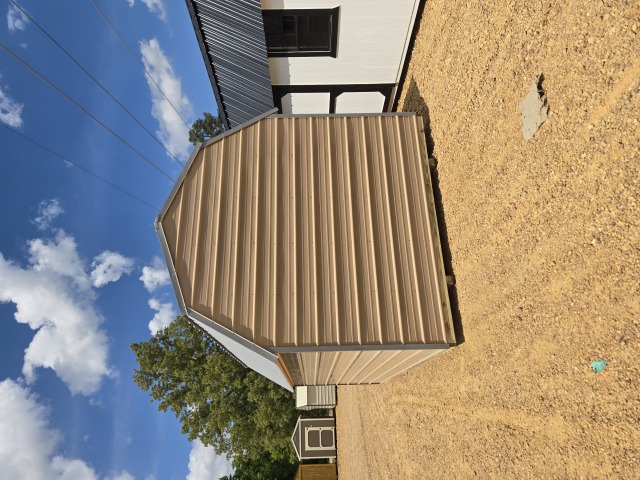 Side Lofted Barn - 10x16