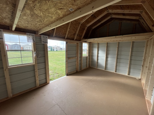 Side Lofted Barn - 10x16