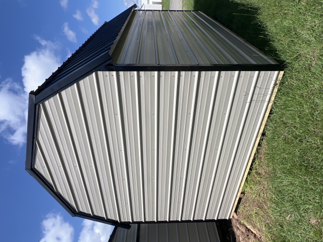 Side Lofted Barn - 10x16