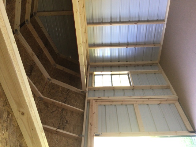 Side Lofted Barn - 10x16