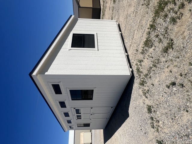 Single Slope Utility - 12x24