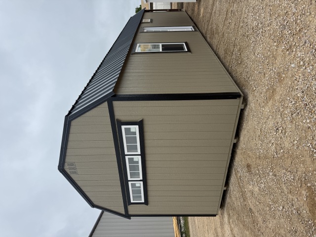 Deluxe Lofted Barn Cabin - 12x40