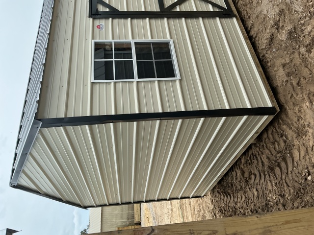 Side Utility - 10x16