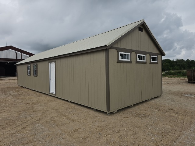 Side Cabin - 16x50