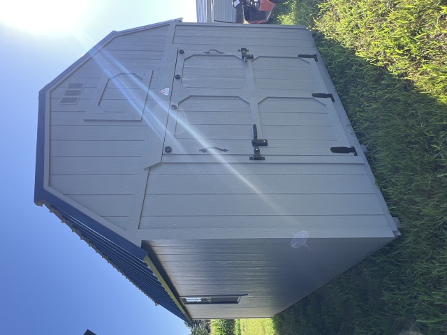 Lofted Barn - 12x18